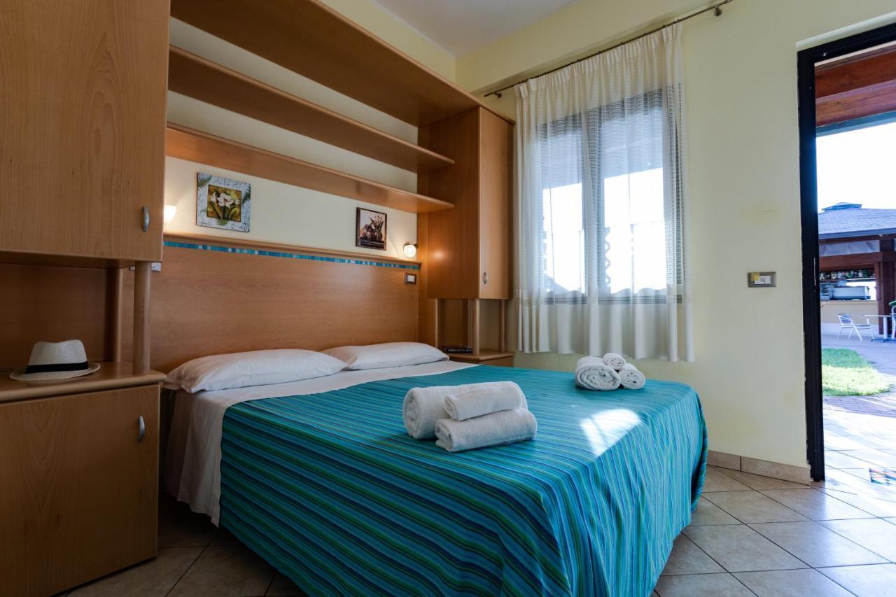 Hotel Residence Riviera Calabra Zambrone Ngoại thất bức ảnh
