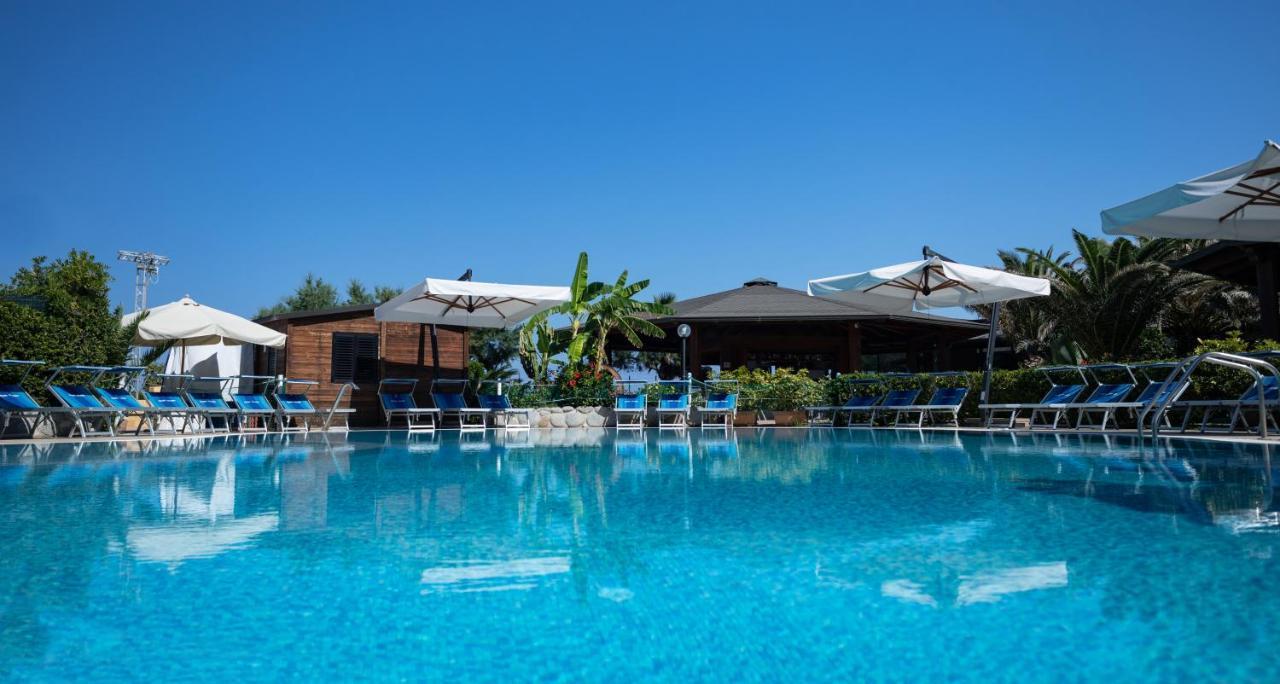 Hotel Residence Riviera Calabra Zambrone Ngoại thất bức ảnh