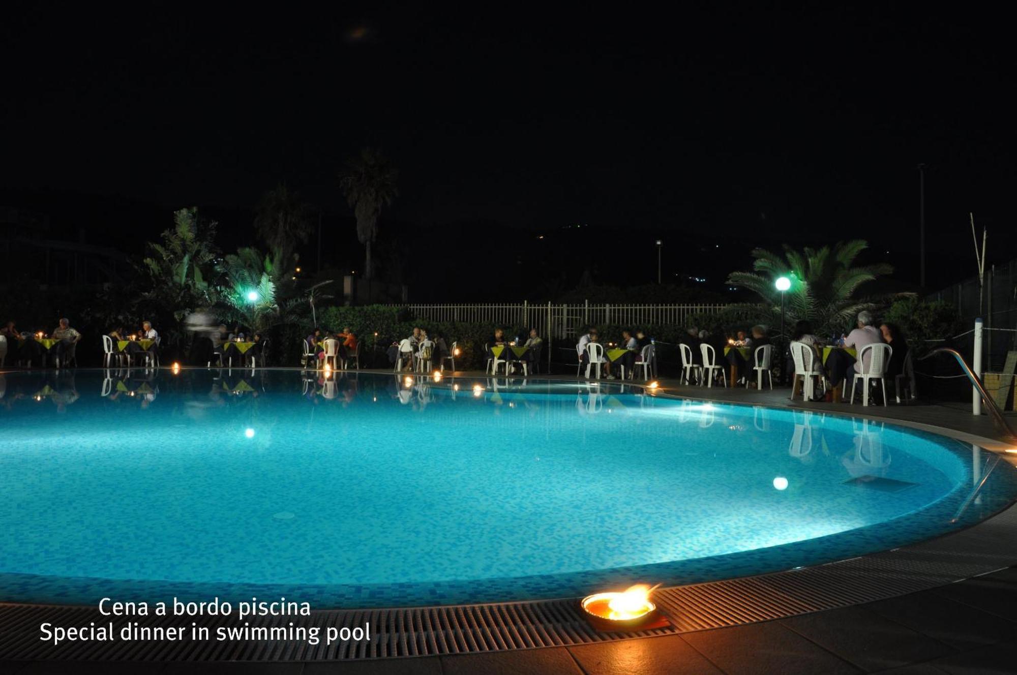 Hotel Residence Riviera Calabra Zambrone Ngoại thất bức ảnh