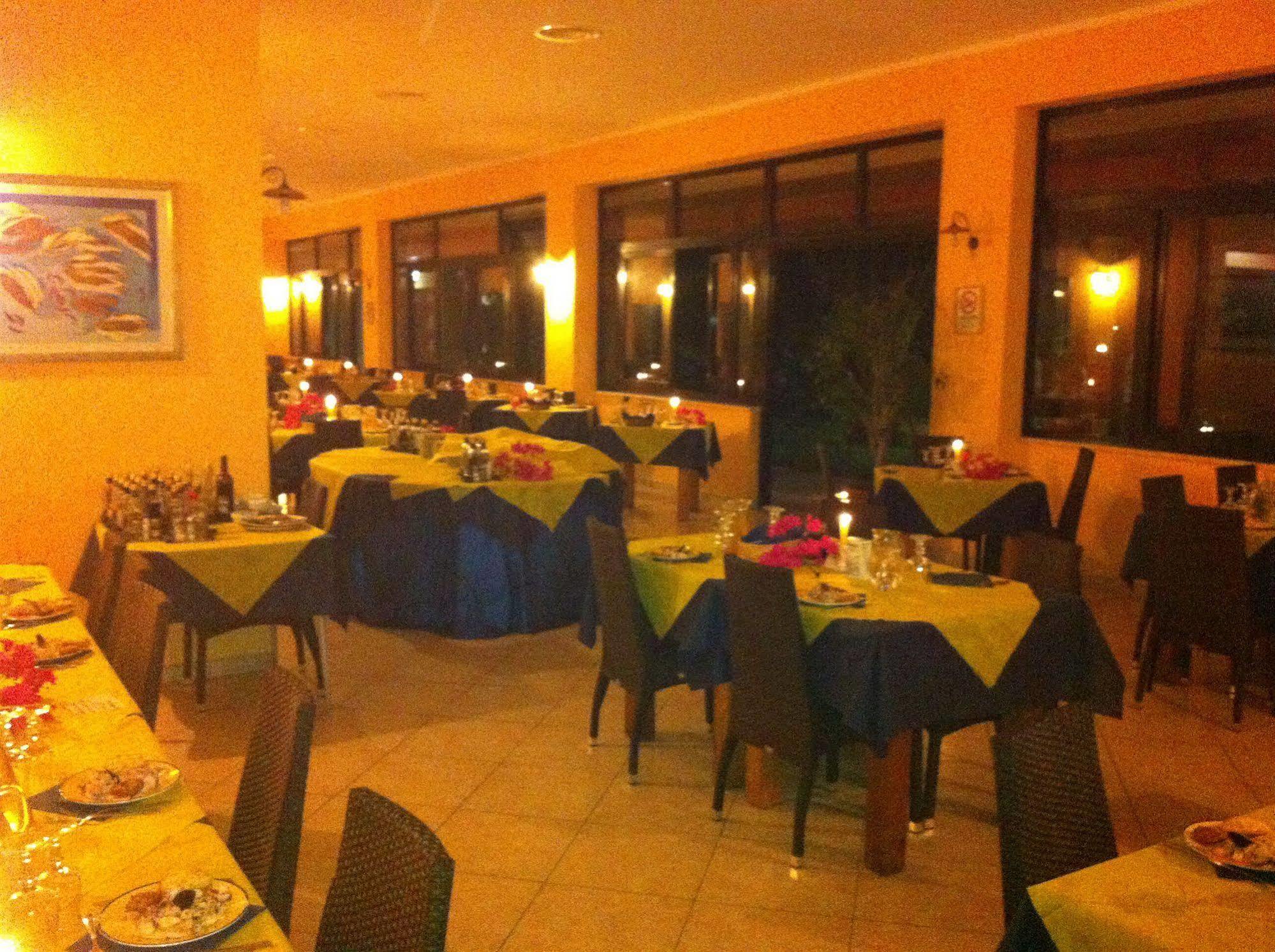 Hotel Residence Riviera Calabra Zambrone Ngoại thất bức ảnh
