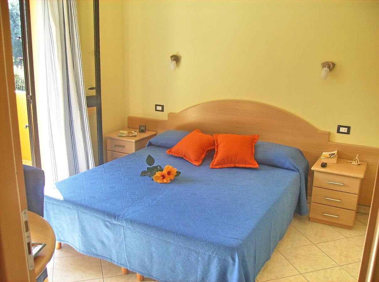 Hotel Residence Riviera Calabra Zambrone Phòng bức ảnh